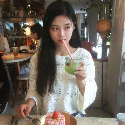 垃圾箱里的婴儿